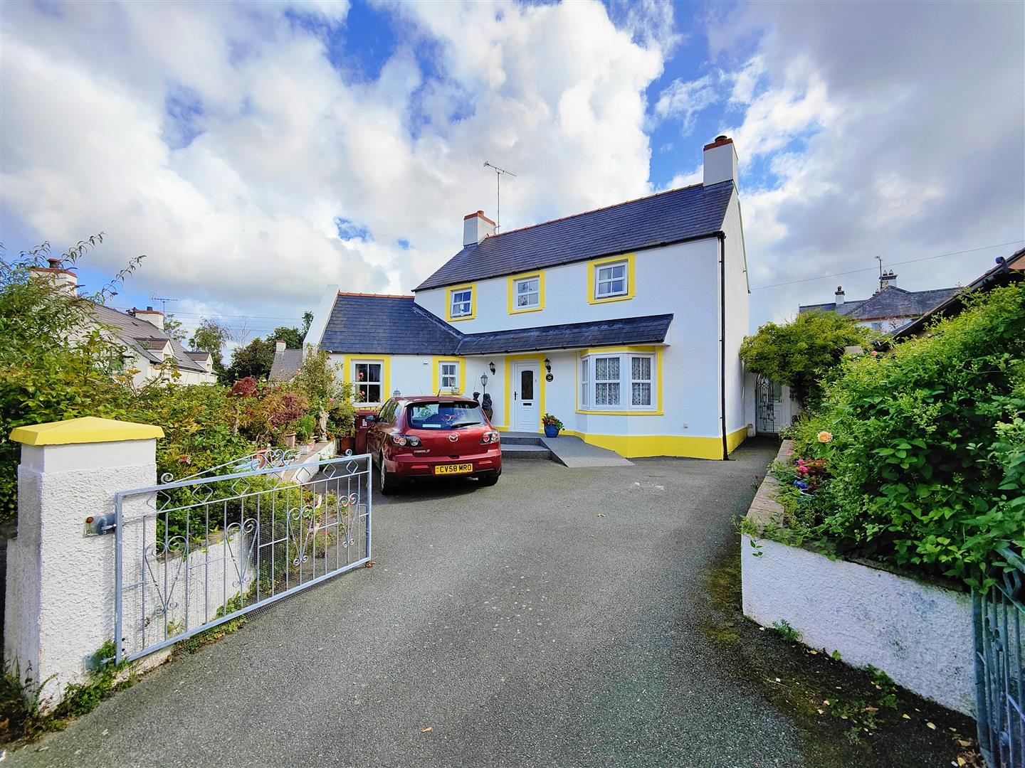 East Street, Newport JJMorris